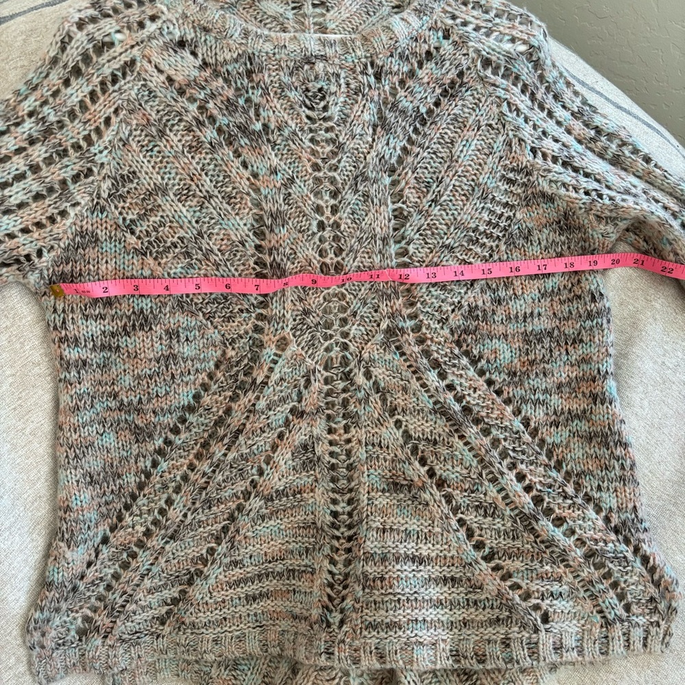 KERISMA Open Knit Long Sleeved Asymmetrical Sweater - Picture 4 of 9